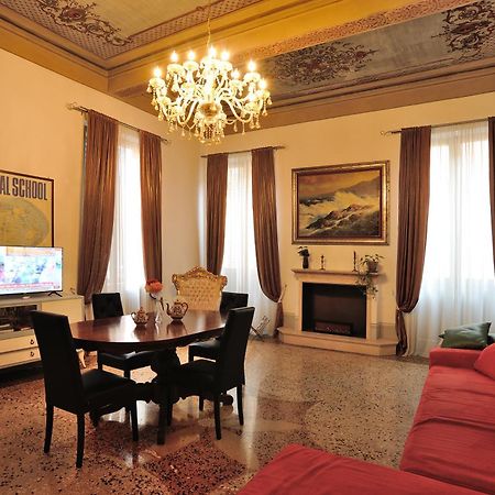 Anna'S House Apartment โมดินา ภายนอก รูปภาพ